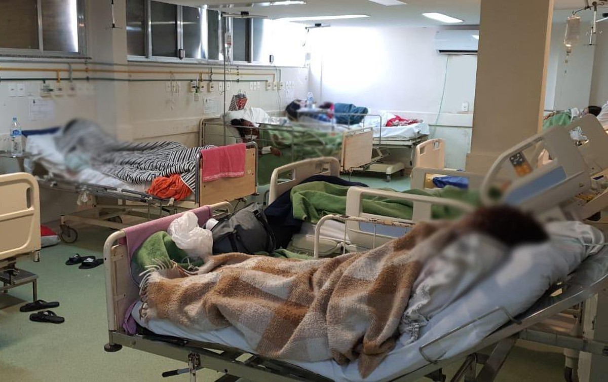 Covid-19 a cada dia mais fora de controle. Pazuello admite 'possibilidade média' de chegada de vacinas